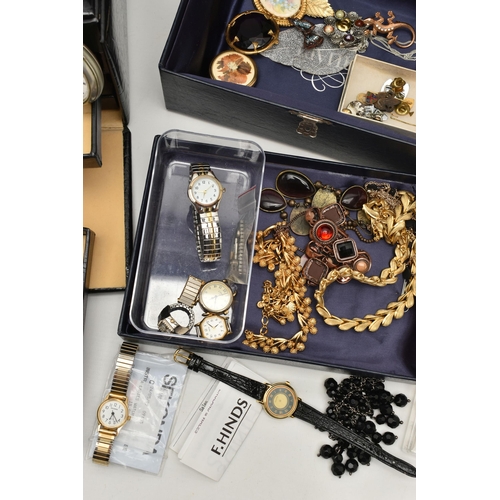 152 - A BOX OF ASSORTED COSTUME JEWELLERY AND JEWELLERY BOXES, to include a small white metal, blue and bl... 