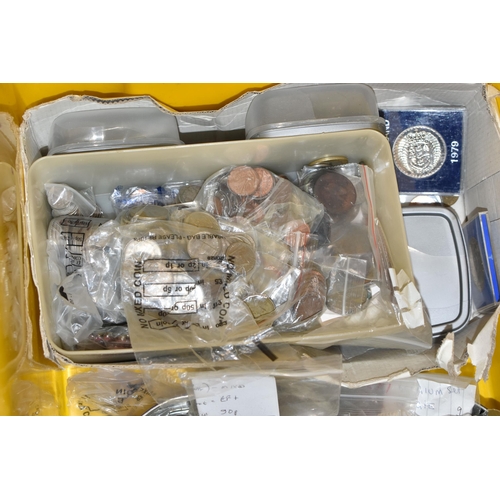 159 - A PLASTIC TUB CONTAINING WORLD COINS AND COMMEMORATIVES, to include 3x sealed Britannia £50 coins 20... 