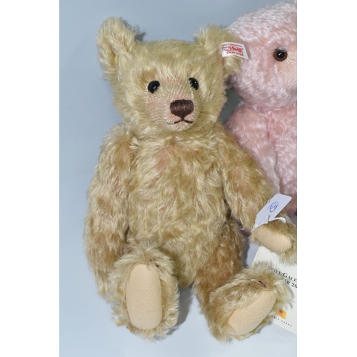 360 - TWO STEIFF GALERIE TEDDY BEARS, comprising Galerie Bear 2003, no 671470, fully jointed with pink moh... 