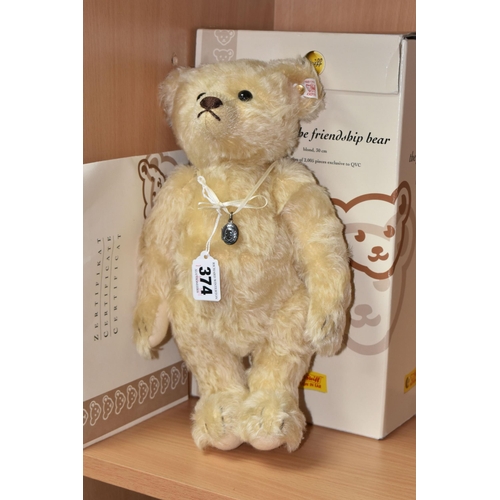 374 - A BOXED STEIFF LIMITED EDITION 'ANNA - THE FRIENDSHIP BEAR', no 661952, jointed in blond mohair 'fur... 