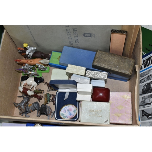 426 - ONE BOX OF VINTAGE JEWELLERY BOXES, TOYS AND EPHEMERA, to include a collection of approximately twen... 