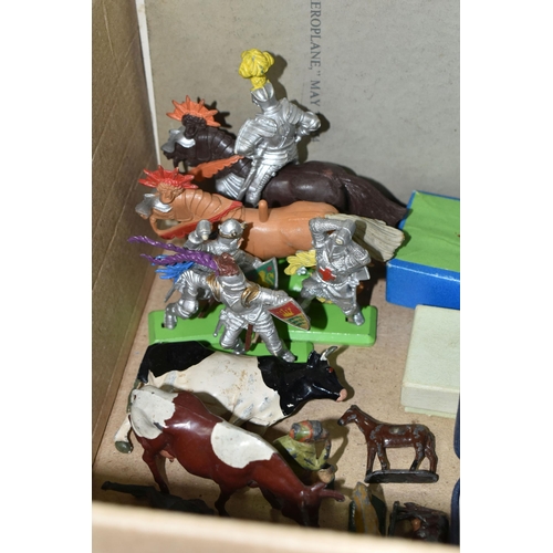 426 - ONE BOX OF VINTAGE JEWELLERY BOXES, TOYS AND EPHEMERA, to include a collection of approximately twen... 