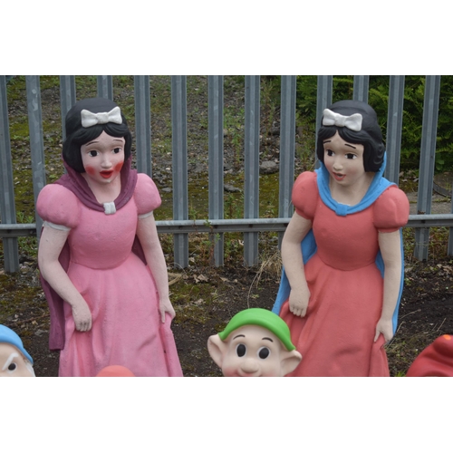 1001 - A SET OF NOVELTY COMPOSITE GARDEN FIGURES OF THE FAMOUS 1937 CHILDS DISNEY ANIMATION FILM, Snow Whit... 