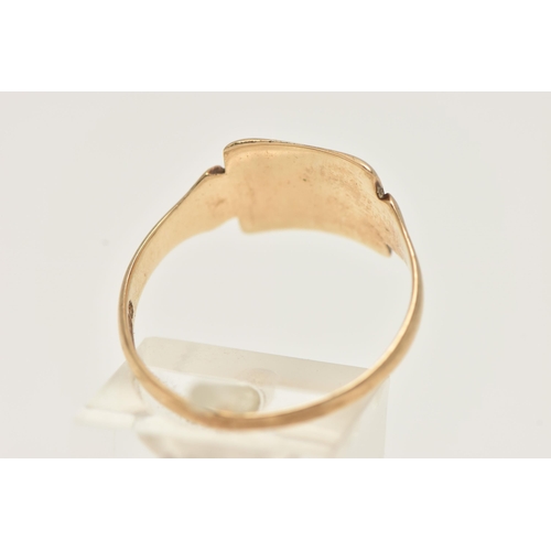 4 - A 9CT GOLD SIGNET RING, of a square from with engraved monogram, to a polished band, hallmarked 9ct ... 