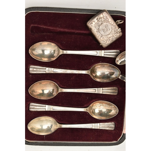 77 - AN ASSORTMENT OF SILVER ITEMS, to include a cased incomplete set of silver teaspoons, five teaspoons... 