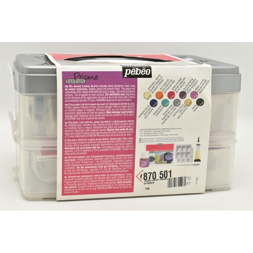 137 - A PEBEO PRISME WORKBOX, to include 10 x 45ml oil based liquid alkyd colours with effects that can be... 