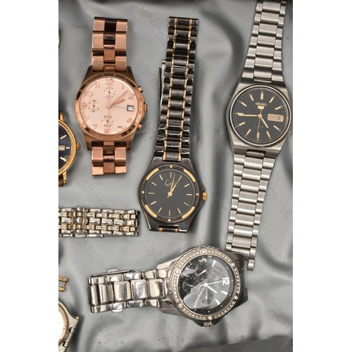 98 - A SELECTION OF WATCHES, to include Armani Exchange, Seiko, DKNY, Guess, Marc Jacobs, Sekonda, Nike, ... 