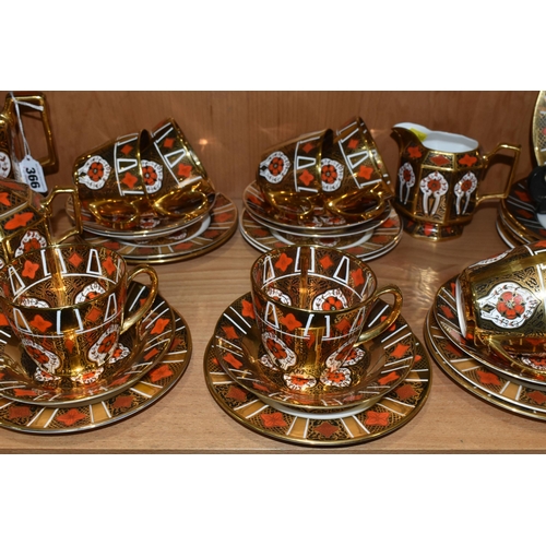 366 - A BURTONDALE IMARI PATTERN TEA SET, comprising a teapot, octagonal covered sugar bowl, milk jug, twe... 