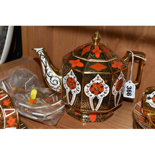 366 - A BURTONDALE IMARI PATTERN TEA SET, comprising a teapot, octagonal covered sugar bowl, milk jug, twe... 