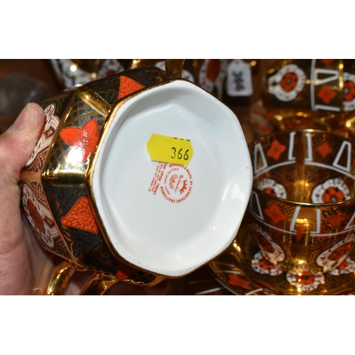 366 - A BURTONDALE IMARI PATTERN TEA SET, comprising a teapot, octagonal covered sugar bowl, milk jug, twe... 