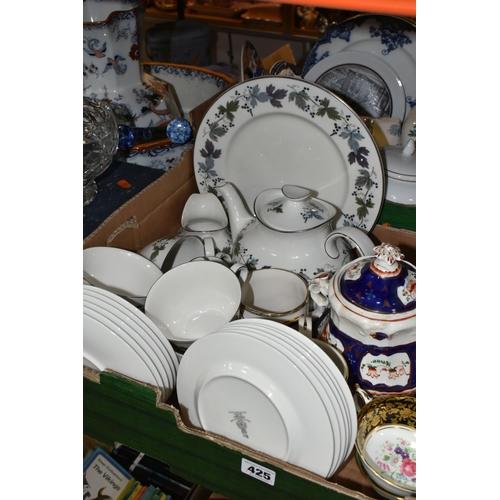 425 - TWO BOXES AND LOOSE CERAMICS AND GLASSWARE to include a Royal Doulton Burgundy tea set comprising a ... 