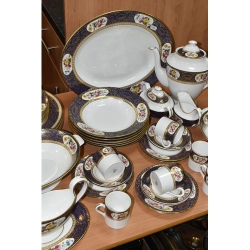 431 - A FORTY-FOUR PIECE SPODE CABINET COLLECTION ARUNDEL PATTERN DINNER AND COFFEE SERVICE comprising two... 