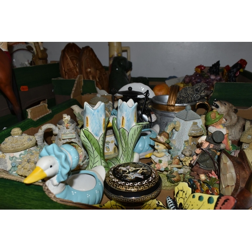 458 - THREE BOXES AND LOOSE ORNIMENTAL CERAMICS, to include six vintage resin mice in tea pot houses made ... 