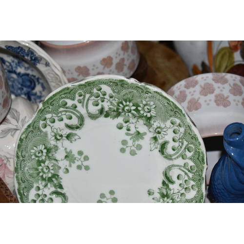 504 - FIVE BOXES OF ASSORTED CERAMICS AND GLASSWARE to include a Copeland Spode Chinese Rose sauce dish, t... 