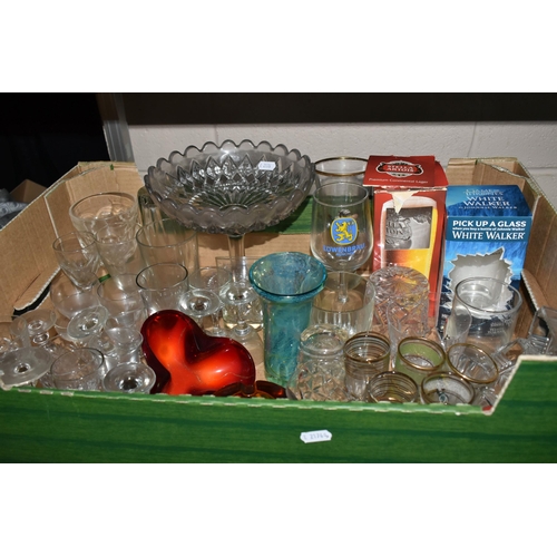 504 - FIVE BOXES OF ASSORTED CERAMICS AND GLASSWARE to include a Copeland Spode Chinese Rose sauce dish, t... 