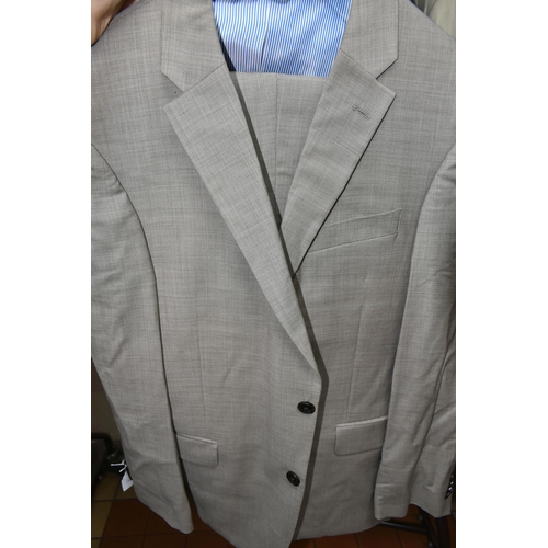 598 - A GROUP OF THIRTEEN GENTLEMENS SUITS AND TWENTY TWO LOUNGE JACKETS, maker's names include Versace, R... 