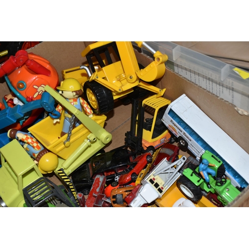 536 - ONE BOX AND LOOSE CHILDREN'S TOYS, to include two large Caterpillar trucks, a boxed 'Newbrite' radio... 