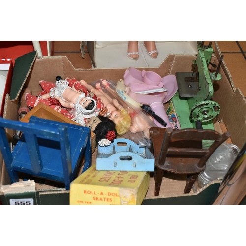 555 - TWO BOXES AND LOOSE VINTAGE DOLLS AND TOYS to include a large boxed Rosebud teenage doll, a boxed Ro... 