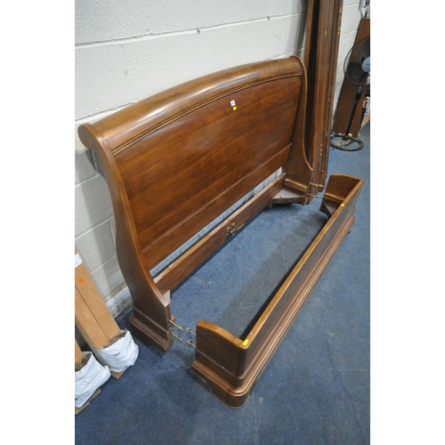 1262 - WILLIS AND GAMBIER, A CHERRYWOOD 5FT SLEIGH BED, with side rails, slats, and bolts (condition report... 