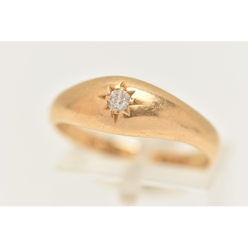 21 - EARLY 20TH CENTURY 18CT GOLD DIAMOND RING, a single old cut diamond, prong set in a yellow gold star... 