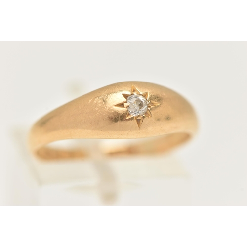 21 - EARLY 20TH CENTURY 18CT GOLD DIAMOND RING, a single old cut diamond, prong set in a yellow gold star... 