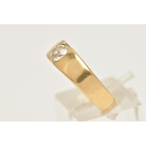 53 - AN 18CT YELLOW GOLD DIAMOND SINGLE STONE RING, set with an old-cut diamond, measuring approx 5.85mm ... 