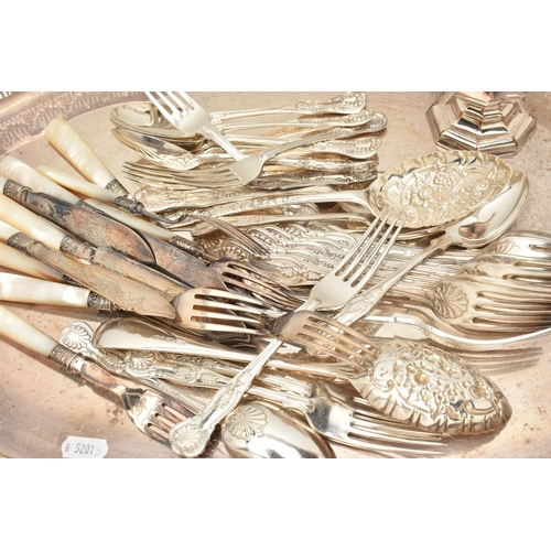 105 - A SELECTION OF SILVER FLATWARE AND A SELECTION OF SILVER PLATED WARE, to include five silver dessert... 