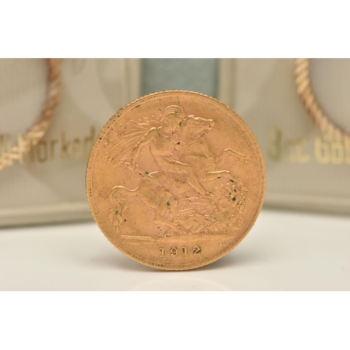 208 - A HALF GOLD SOVEREIGN COIN DEPICTING GEORGE V, dated 1912, 3.9 grams, 19.3mm, 916 fine, together wit... 