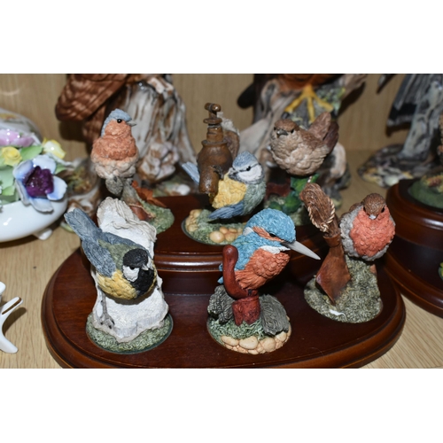 320 - THREE ROYAL DOULTON  LIMITED EDITION BIRDS OF PREY, comprising Tawny Owl DA156, 320/2500, Peregrine ... 