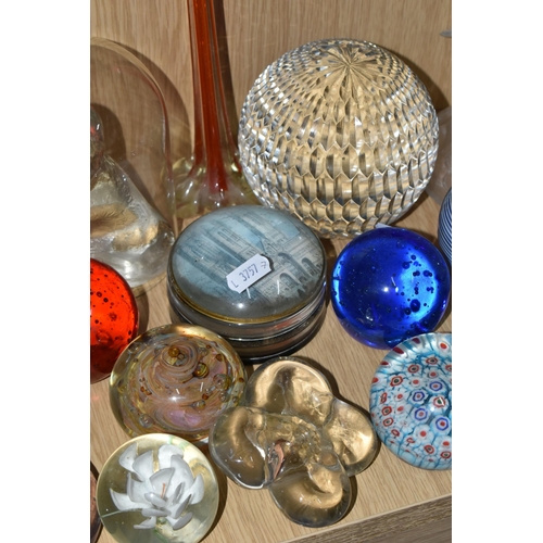 344 - A LARGE QUANTITY OF GLASS PAPERWEIGHTS AND GLASS ORNAMENTS, comprising a 1920's Uranium glass table ... 