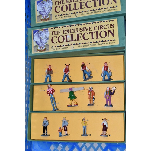 354 - FIVE BOXED STEVE FLOWERS MODEL SUPPLIES LIMITED EDITION 'THE EXCLUSIVE CIRCUS COLLECTION' FIGURE SET... 