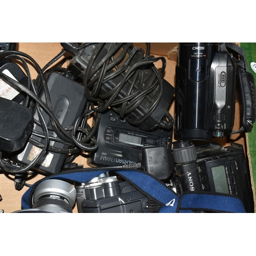 358 - THREE BOXES AND LOOSE OF CAMERA EQUIPMENT to include two boxes of assorted flash charges and mixed l... 