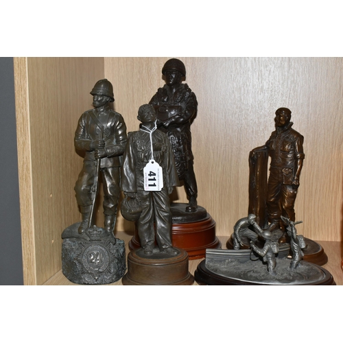 411 - A GROUP OF BRONZED MILITARY STYLE FIGURES, depicting soldiers from different eras, by manufacturers ... 