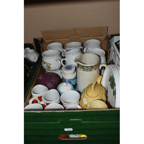 495 - FIVE BOXES AND LOOSE CERAMICS AND KITCHEN WARE, to include five ceramic planters, oriental style vas... 