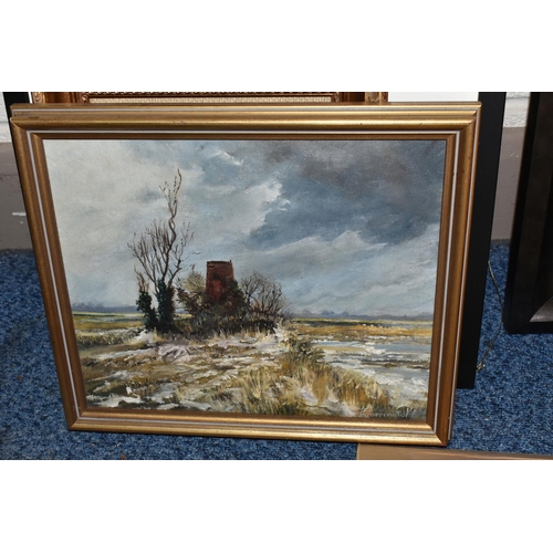 511 - A SMALL QUANTITY OF PAINTINGS AND PRINTS ETC, to include a David Mynett pastel landscape depicting f... 