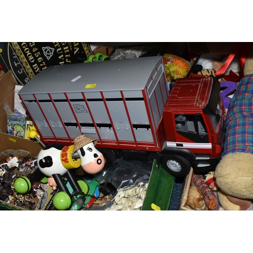 538 - FIVE BOXES AND LOOSE TOYS to include a large quantity of Del Prado cavalry figures, three sets of Ta... 