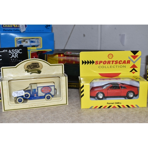 541 - A COLLECTION OF DIECAST VEHICLES, mainly boxed, to include a Matchbox London Bus MB 17 with Stafford... 