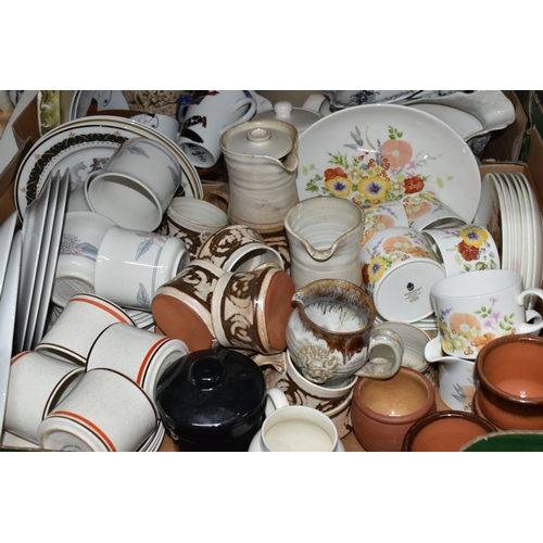 542 - FIVE BOXES AND LOOSE CERAMICS AND GLASS WARE, to include a mid - twentieth century Austrian vase mar... 