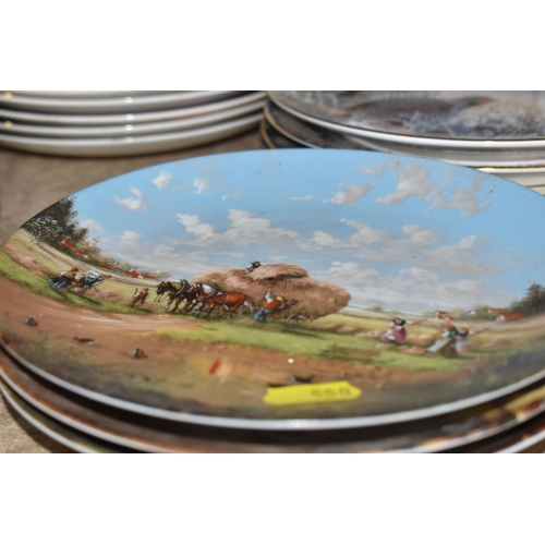 550 - A LARGE QUANTITY OF COLLECTOR'S PLATES, comprising two Royal Albert 'Old Country Roses' plates, two ... 