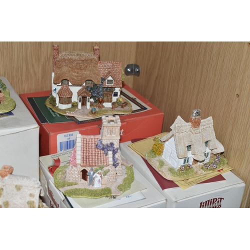 326 - FIFTEEN BOXED LILLIPUT LANE SCULPTURES AND SIX LILLIPUT LANE LIMITED EDITION COLLECTOR'S PLATES, com... 