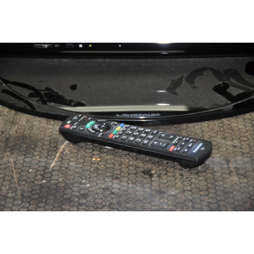 1090 - A PANASONIC TX-42X10B 42in TV WITH REMOTE (PAT pass and working)