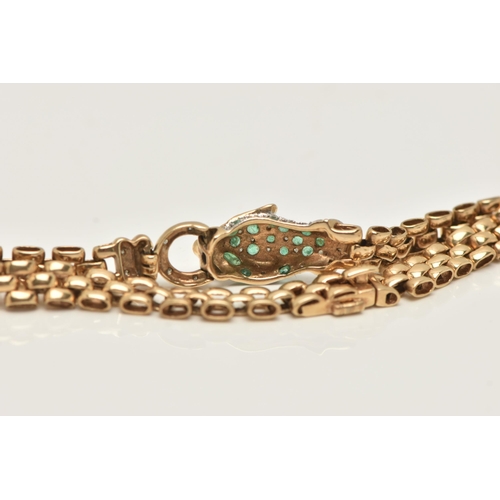 43 - A 9CT GOLD GEM SET BRACELET, designed as a brick link bracelet with panther head centrally positione... 