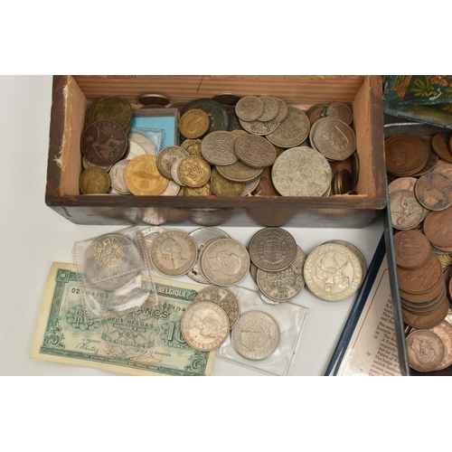 115 - A BOX CONTAINING COIN ALBUMS AND LOOSE COINS, to include 'The Royal Family' folder of various carded... 