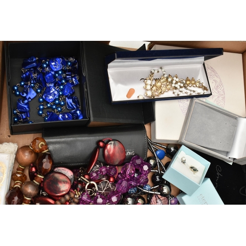 86 - A BOX OF ASSORTED COSTUME JEWELLERY, to include beaded necklaces, bracelets, bangles, pendant neckla... 