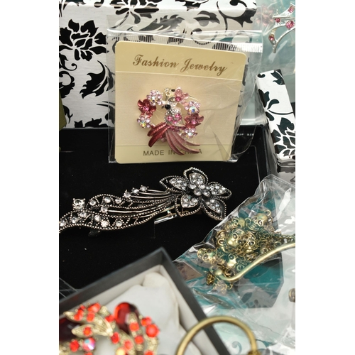 88 - A LARGE SELECTION OF COSTUME JEWELLERY EARRINGS, a large box of assorted drop and stud earrings, (co... 