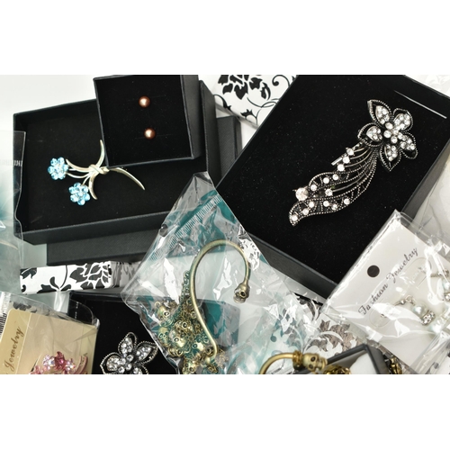 88 - A LARGE SELECTION OF COSTUME JEWELLERY EARRINGS, a large box of assorted drop and stud earrings, (co... 