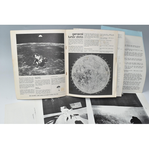 250 - A NASA APOLLO 14 OFFICIAL PRESS PACK, detailing all aspects of the launch which was to be no earlier... 