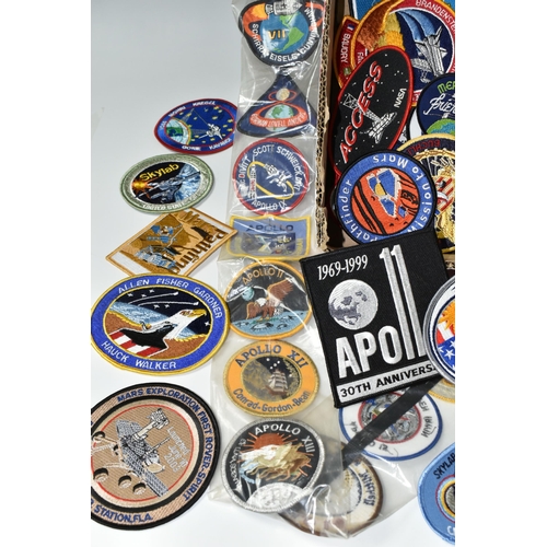 252 - A BOX OF MOSTLY AMERICAN SPACE MISSION RELATED CLOTH BADGES, to include Space Lab 2, Space Lab 3, Ge... 