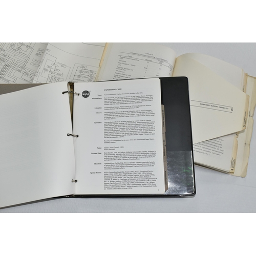 272 - NASA 'INTERNATIONAL SPACE STATION' PRESS INFORMATION BOOK, in the form of an A4 binder, produced in ... 