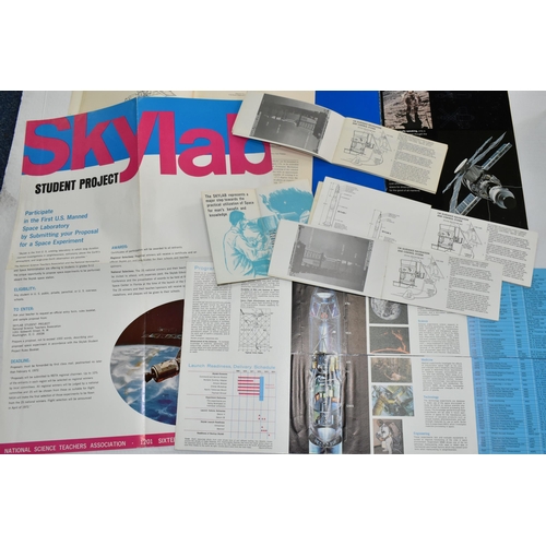 273 - A SMALL COLLECTION OF PRINTED EPHEMERA RELATING TO THE SKYLAB SPACE PROJECT, comprising an official ... 